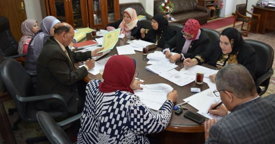 جامعة سوهاج تختار 21 أم مثالية لتكريمهن للعام الجامعى 2017-2018