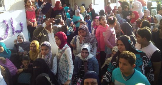 فيديو.. كفر الشيخ تحتفل بيوم اليتيم بفتح الحدائق مجانا وتكريم المتفوقين