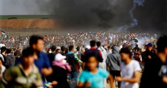 10 إصابات برصاص الاحتلال الإسرائيلى فى اليوم العاشر من مسيرة "العودة"