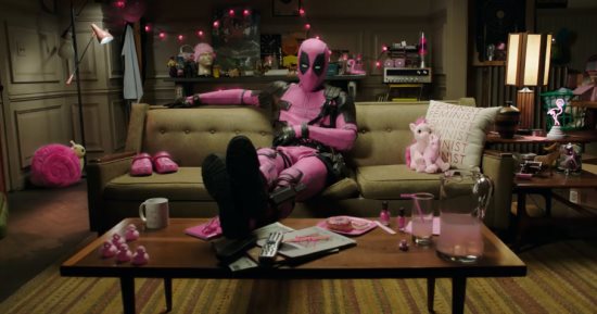 Dead pool يقود حملة ضد مرض السرطان بالـpink