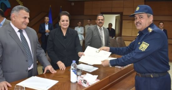 صور.. محافظ البحيرة تكرم القيادات التنفيذية لجهودهم فى الانتخابات الرئاسية