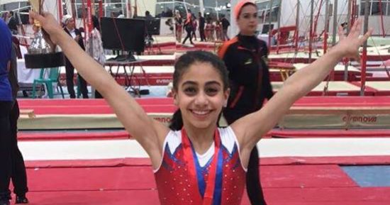 صور.. جودى فايد لاعبة دجلة تحصد فضية بطولة الجمهورية للجمباز