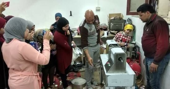 طلاب تربية المنوفية يزورون جهاز تنمية المشروعات الصغيرة