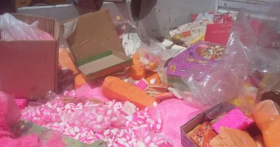 ضبط ربع طن حلوى جافة وشيكولاتة منتهية الصلاحية قبل بيعهم بطنطا