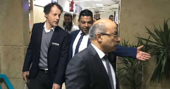 جامعة المنصورة تستضيف خبير ألمانى لإجراء 20 جراحة مستعصية للأوعية الدموية