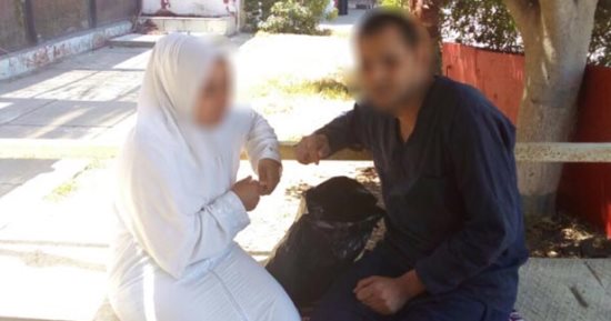 وجمع الله الشتيتين بعدما ظنا كل الظن ألا يلتقيا.. السجون تجميع سجينا بزوجته
