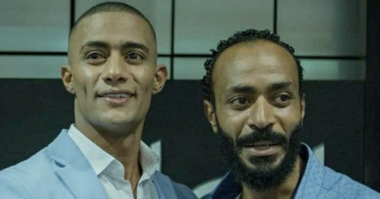 نجوم استعانوا بأشقائهم ليديروا أعمالهم أبرزهم تامر حسنى ومحمد رمضان