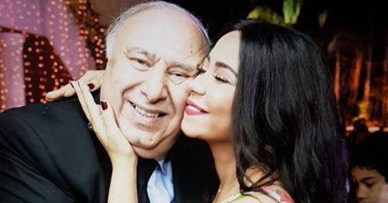 والد حسام حبيب لـ شيرين عبد الوهاب: رجعى ابنى لجمهوره