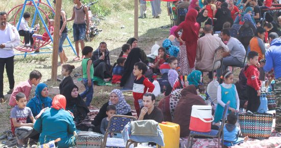 الاحتفال بشم النيل فى المحافظات على كورنيش النيل