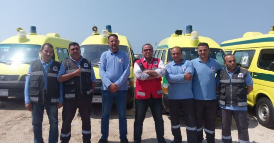 صور.. 5 إصابات متنوعة بشواطئ دمياط الجديدة ورأس البر