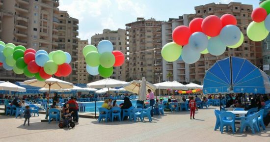 شاهد.. احتفالات أعضاء نادى دمنهور بشم النسيم