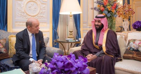 صور.. ولى العهد السعودى يبحث مع وزير الخارجية الفرنسى العلاقات الثنائية