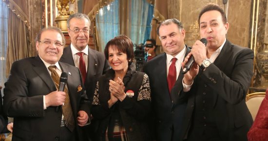 بناء على طلب المشاهدين.. المحور تُعيد الليلة احتفالية "ليلة فى حب مصر" بمشاركة حكيم