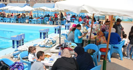 فيديو وصور.. المحتفلون يتوافدون على حدائق ومتنزهات البحيرة