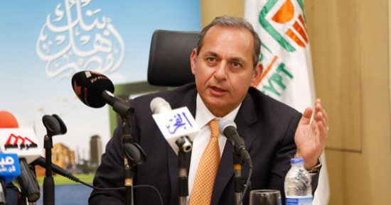 البنوك العامة تدبر الريالات السعودية لتغطية نفقات شركات السياحة الخاصة بالحج
