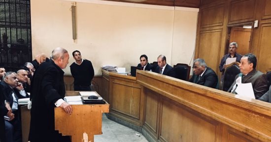 إخلاء سبيل المتهمة بتعذيب خادمتها بسبب سوء نظافتها بعد تصالحهما