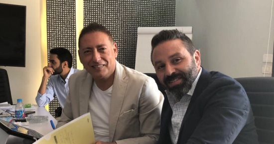حازم إمام يقدم برنامج "مع الثعلب" يوميا على راديو drn في رمضان