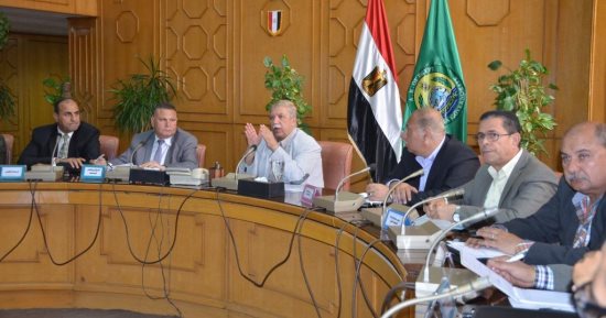 محافظ الإسماعيلية: تجهيز 43 مركز شباب لمباراة مصر الأولى فى كأس العالم