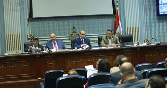 بدء اجتماع "اتصالات البرلمان" لاستكمال مناقشة قانون تقنية جرائم المعلومات (صور)