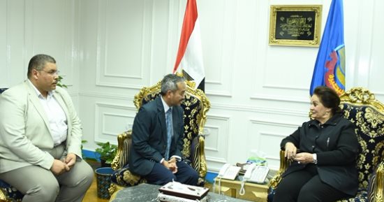 محافظ البحيرة تستقبل مستشار سفارة إندونيسيا لإقامة مهرجان ثقافى بمكتبة دمنهور