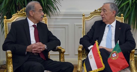 صور.. بدء المباحثات الثنائية بين شريف إسماعيل والرئيس البرتغالى 
