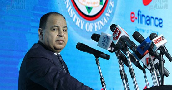 صرف رواتب العاملين فى الدولة مساء اليوم الخميس