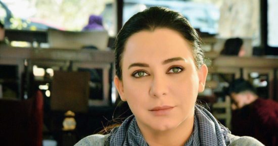 أول تعليق لسلاف فواخرجى بعد وفاة والدتها 