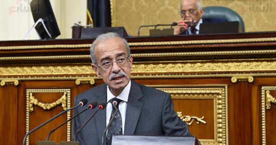 رئيس الوزراء يصل البرلمان لعرض قرار رئيس الجمهورية بمد حالة الطوارئ 3 أشهر (صور)