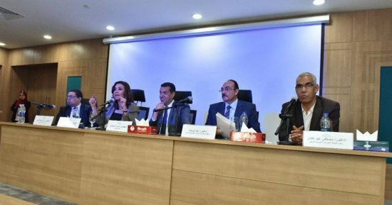 صور وفيديو.. محافظ أسيوط يشارك فى ندوة ريادة الأعمال والمشروعات الصغيرة والمتوسطة