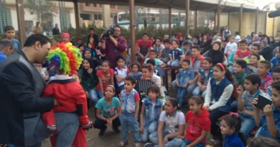 صور .. رئيس مدينة المحله يشارك الاحتفال بـ"يوم اليتيم"