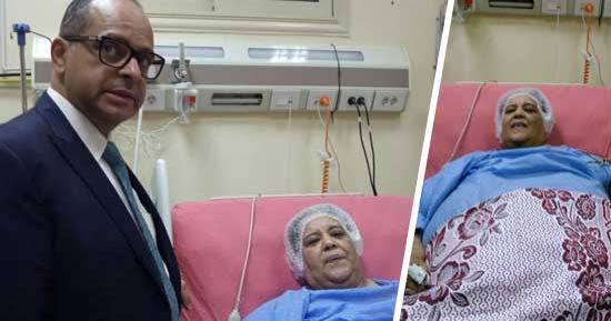 أسمن امرأة فى مصر تجرى جراحة سمنة بطب عين شمس.. أميمة "300 كيلو": ربنا تقبل دعائى لعلاجى.. خالد جودت: 3 أغذية تسبب السمنة للمصريين "السكر والعيش واللبن".. وخطة لخفض وزن أميمة على مراحل تبدأ بـ 100 كيلو خلال عام