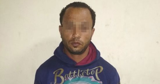 عاطل يقتل جارته بالفيوم بغرض السرقة.. وصراخ أطفالها يكشف الجريمة