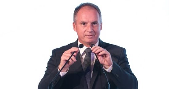 "رينو" تحتفل بمرور 40 عاما على دخولها مصر.. وتؤكد: السوق المصرية واعدة