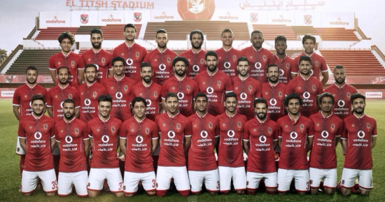 فودافون تحتفل بالدوري الأربعين في مسيرة النادي الأهلي