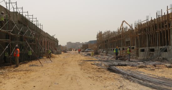 محافظ القاهرة يتفقد مشروع سوق التونسى النموذجى الجديد ويؤكد: ينتهى 2018
