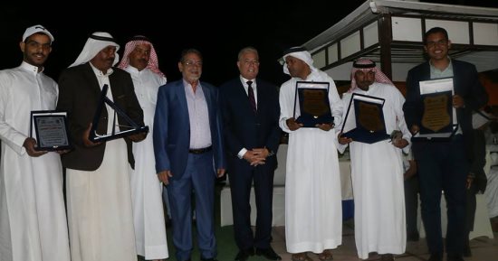 صور.. محافظ جنوب سيناء يشهد احتفالية حملة كلنا معاك من أجل مصر بشرم االشيخ