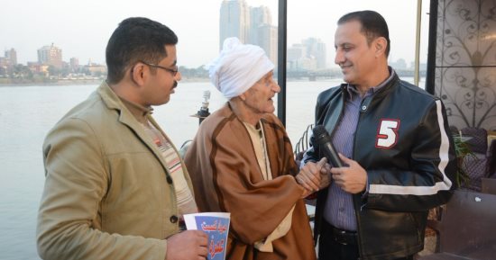 الليلة فى "هو ده".. تعرف على سر السيدة التي ترتدى ملابس رجال لمدة 50 عاما