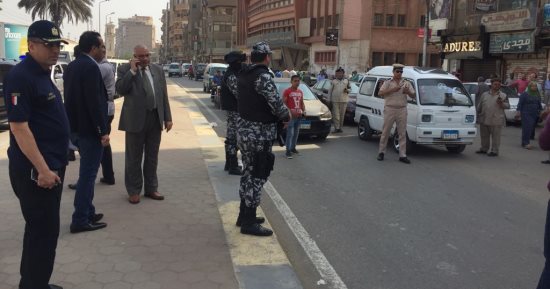 صور.. مدير أمن القليوبية يشن حملة أمنية بدائرتى قسم أول وثان بنها