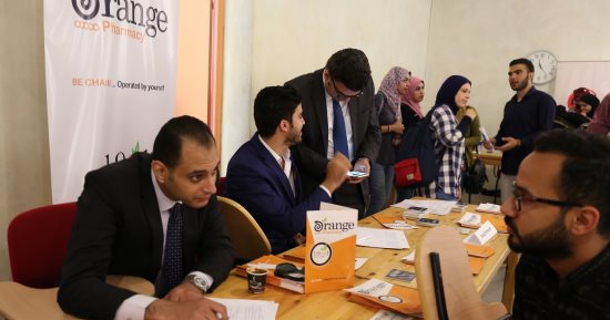 جامعة هليوبوليس تنظم ملتقى توظيف لطلابها