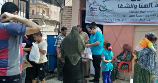 "صناع الخير" توزع 15 طن دواجن على 6 ألاف أسرة فقيرة بالبحيرة