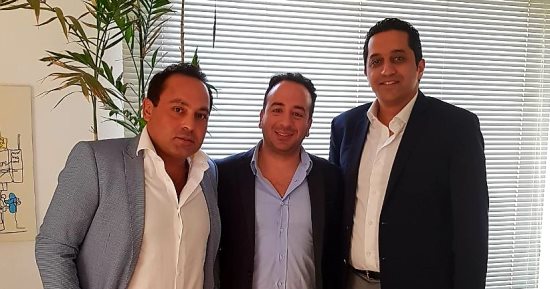 "اكسبو ريبابليك" لتنظيم المعارض و"thirty31 media" لإعلانات الطرق توقعان عقد شراكة