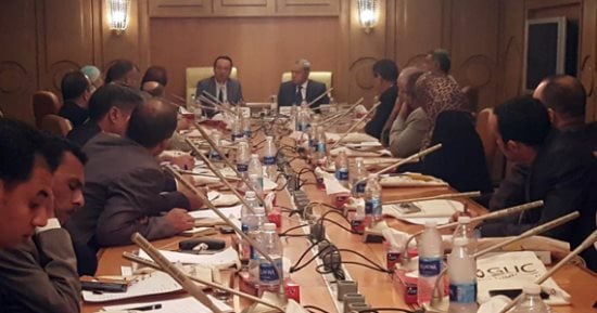 محافظ قنا وأشرف منصور يشهدان دورة تدريب 30 من قيادات المحافظة