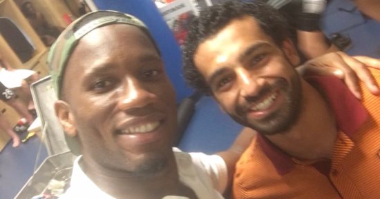 دروجبا يحتفل بمحمد صلاح بعد تحطيم رقمه القياسى فى الدورى الإنجليزى