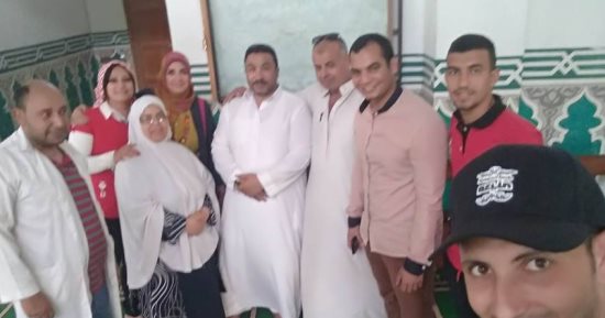 صور ..شباب بمدينة الطور فى جنوب سيناء ينظمون حملة للتبرع بالدم