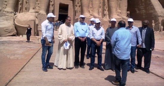 صور.. تفاصيل جولة لجنة الإدارة المحلية بالبرلمان فى مدينة أبوسمبل