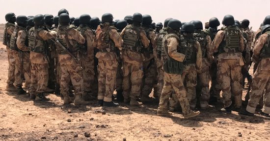 صور.. الجيش الأمريكى يختتم مناورات بشأن مكافحة المتطرفين فى أفريقيا