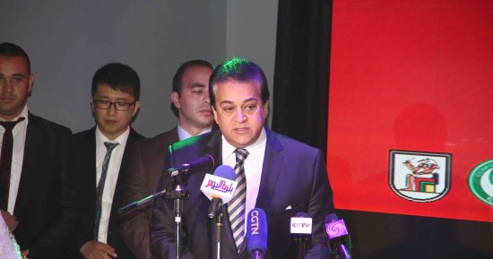 وزير التعليم العالى: سندرس إلحاق أوائل المحافظات باقتصاد وإعلام القاهرة