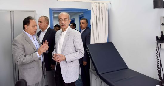 رئيس الوزراء يغادر الإسماعيلية متوجها إلى بورسعيد 