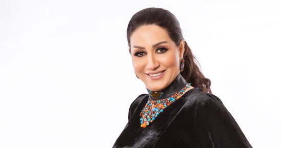 فيديو.. شاهد غناء وفاء عامر مع أهالى قنا فى "نسر الصعيد"