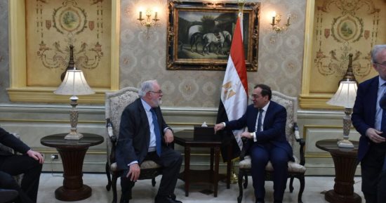 وزير البترول يستقبل مفوض الاتحاد الأوروبى للطاقة لتوقيع شراكة استراتيجية